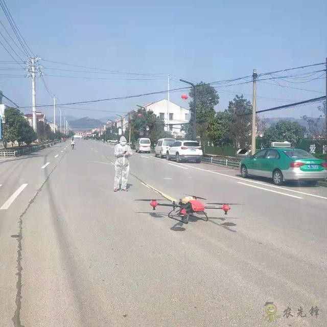 無人機戰&ldquo;疫&rdquo;：莊稼衛士變身防疫消殺能手